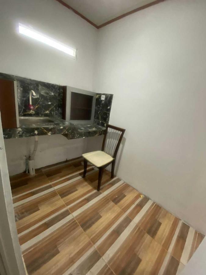 Express O 92147 Nia Residence Depok Dış mekan fotoğraf